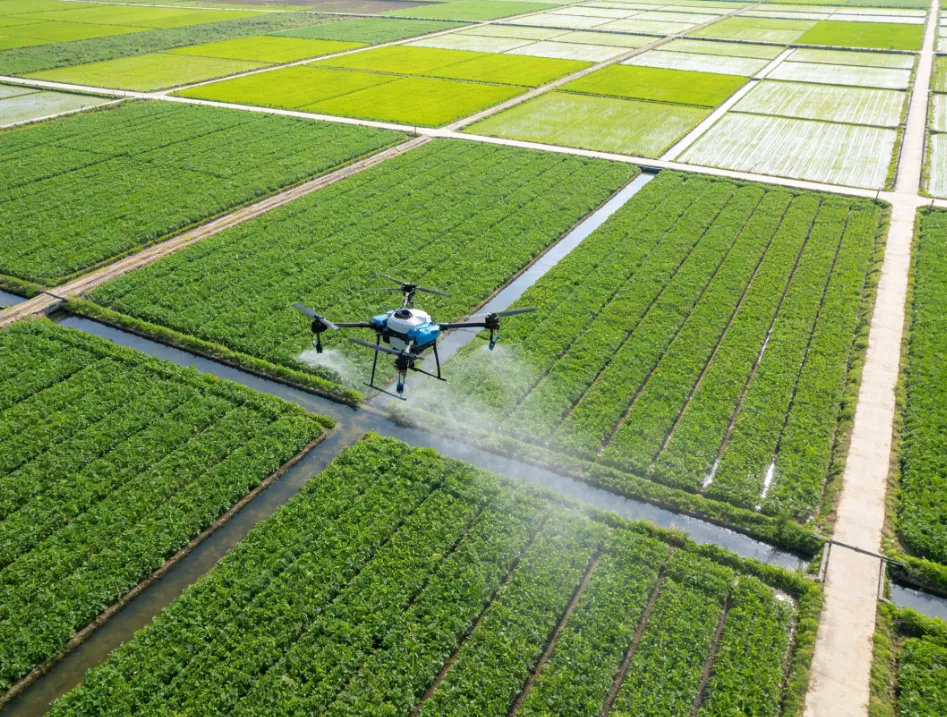 Fully automatic high-load and high-efficiency agricultural plant protection solution